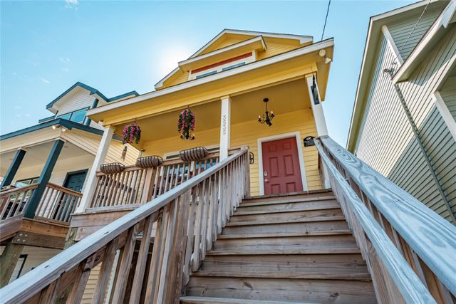 3535 Avenue M, Galveston, TX 77550