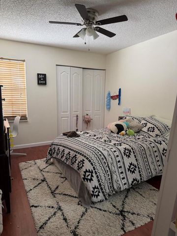 9262 Boca Gardens Parkway B, Boca Raton, FL 33496