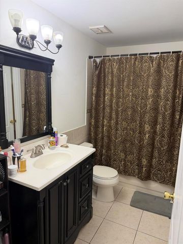 9262 Boca Gardens Parkway B, Boca Raton, FL 33496