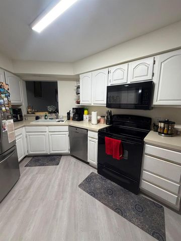9262 Boca Gardens Parkway B, Boca Raton, FL 33496