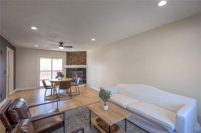 619 N Gallatin Street, Liberty, MO 64068