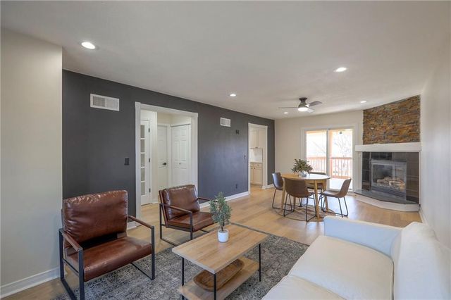 619 N Gallatin Street, Liberty, MO 64068