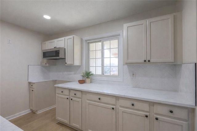 619 N Gallatin Street, Liberty, MO 64068