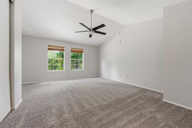 107 Churchill Lane, Euless, TX 76039