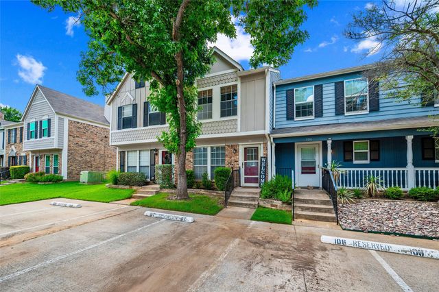 107 Churchill Lane, Euless, TX 76039