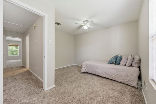 107 Churchill Lane, Euless, TX 76039