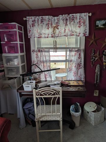 20 Fiske Place, Claremont, NH 03743