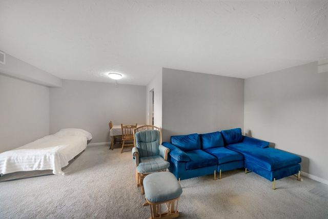 1460 Fairlane Drive 307, Schaumburg, IL 60193