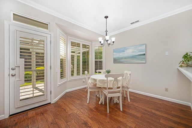 4075 Coldwater Dr, Rocklin, CA 95765