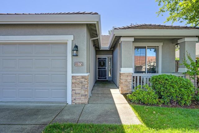 4075 Coldwater Dr, Rocklin, CA 95765