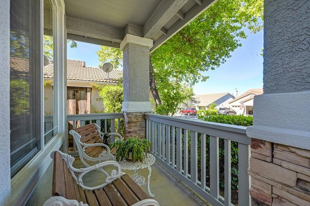 4075 Coldwater Dr, Rocklin, CA 95765
