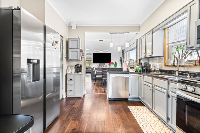 3400 N Natoma Avenue, Chicago, IL 60634