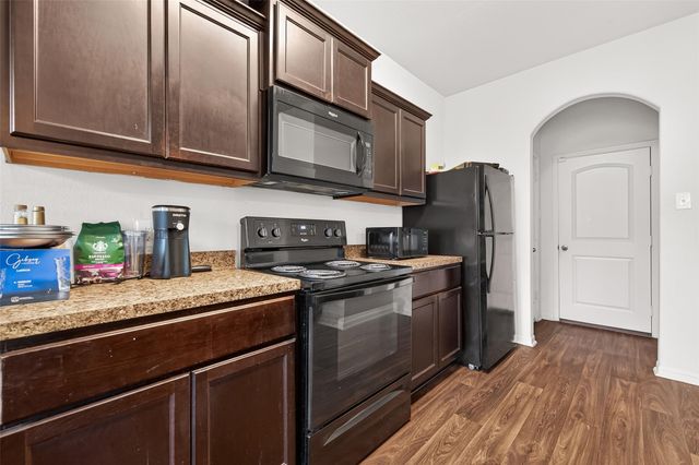 10538 Pine Landing Drive, Houston, TX 77088