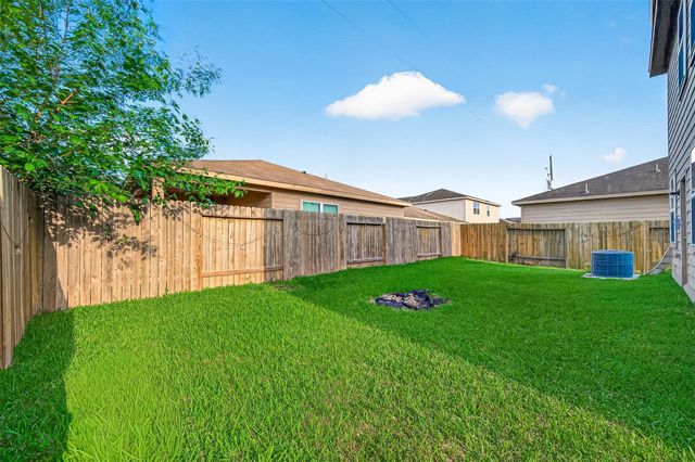 10538 Pine Landing Drive, Houston, TX 77088