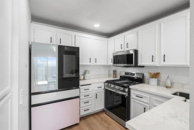 231 Riverview Way, Oceanside, CA 92057