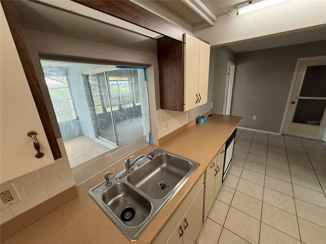 4212 NEIL LANE, Bradenton, FL 34208