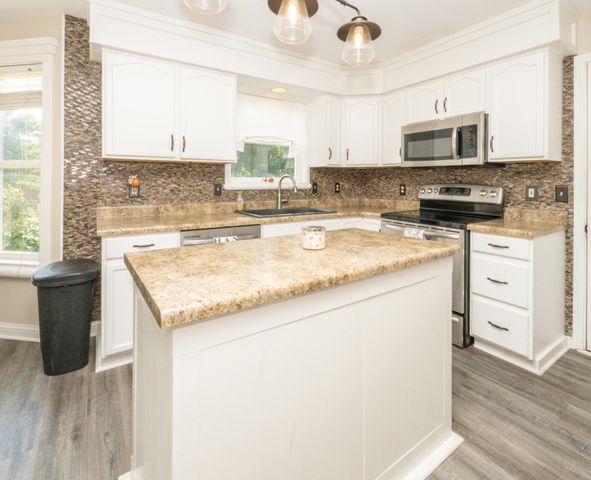 7602 Cloudstone Drive, Florence, KY 41042