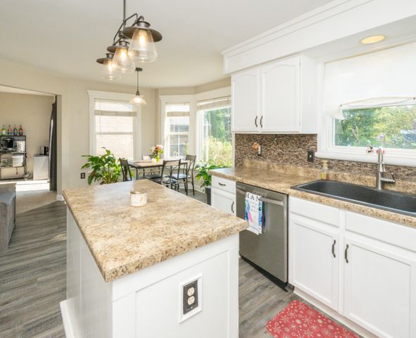 7602 Cloudstone Drive, Florence, KY 41042