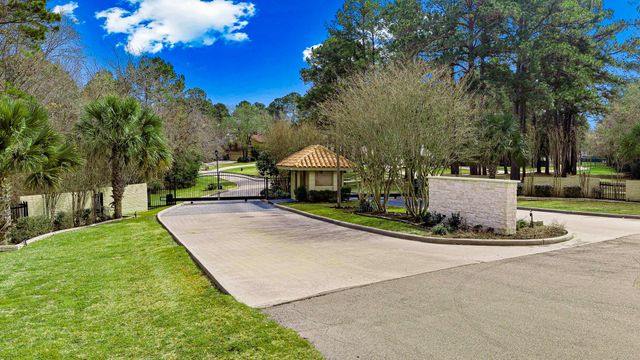 73 La Jolla Circle, Montgomery, TX 77356