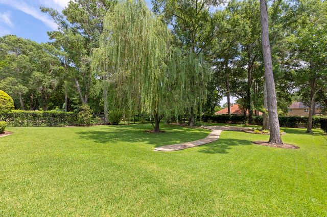 73 La Jolla Circle, Montgomery, TX 77356