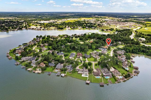 73 La Jolla Circle, Montgomery, TX 77356