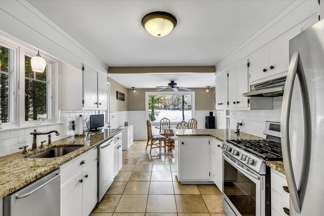 97 Walton Heath Way, Mashpee, MA 02649