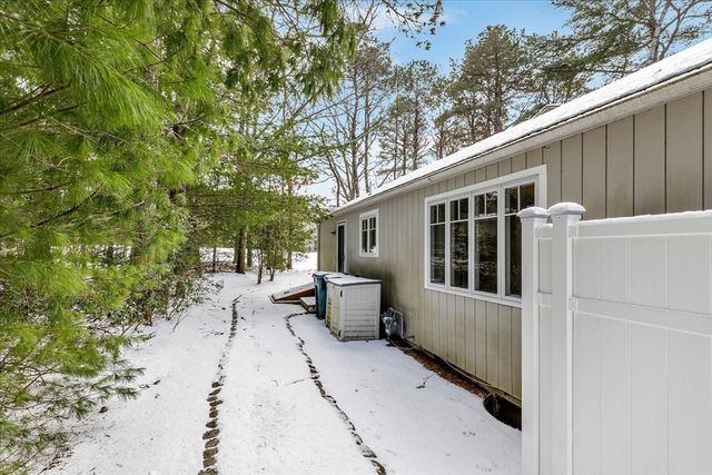 97 Walton Heath Way, Mashpee, MA 02649