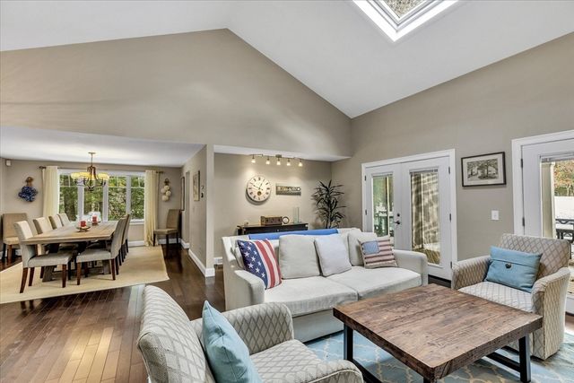 97 Walton Heath Way, Mashpee, MA 02649