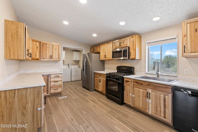 3463 S Bradford Drive, Tucson, AZ 85735