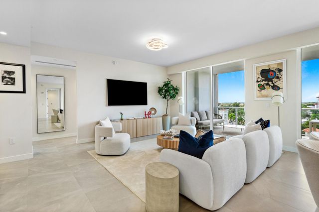 220 SE Mizner Boulevard 810, Boca Raton, FL 33432