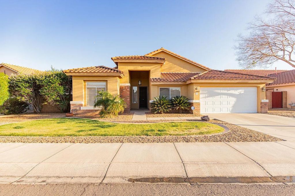 6929 W Monterey Street, Chandler, AZ 85226