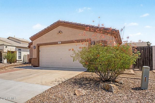 2137 E Riviera Drive, Chandler, AZ 85249
