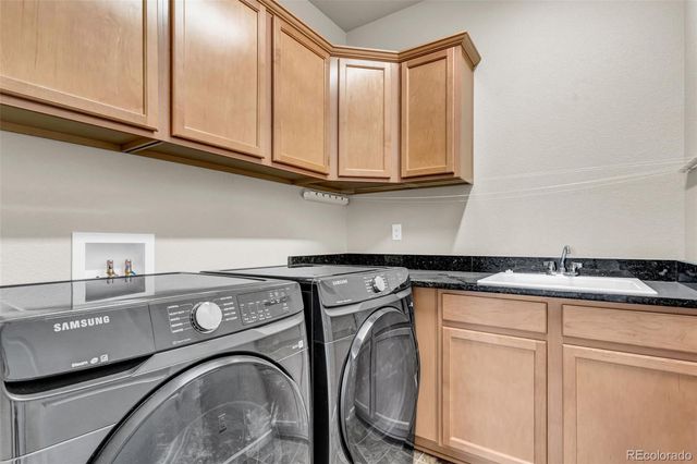 25748 E Calhoun Place, Aurora, CO 80016
