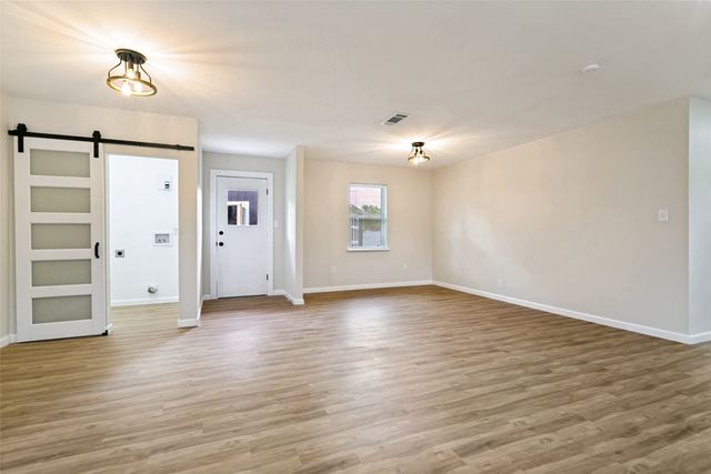 904 Bryan Drive, Bedford, TX 76022