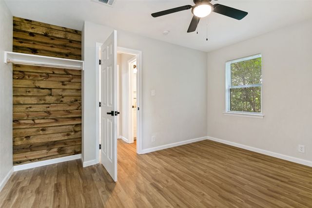 904 Bryan Drive, Bedford, TX 76022