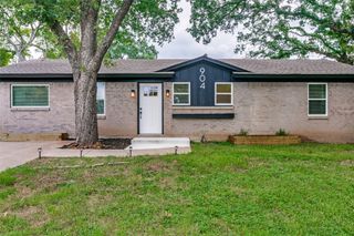 904 Bryan Drive, Bedford, TX 76022