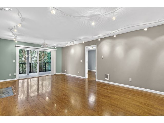 5111 Sw OLESON Rd, Portland, OR 97225