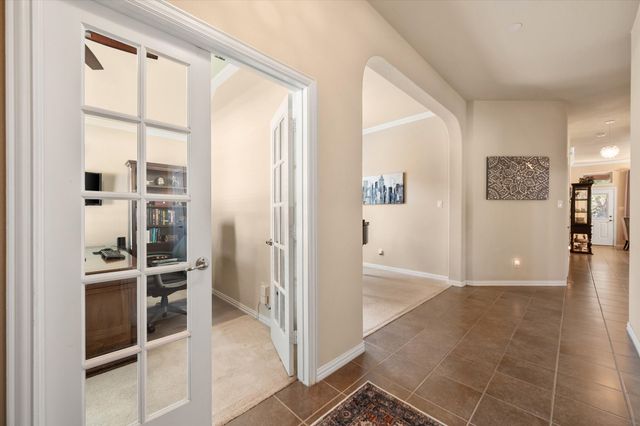 2943 Trail Lake Drive, Grand Prairie, TX 75054