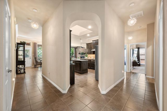 2943 Trail Lake Drive, Grand Prairie, TX 75054