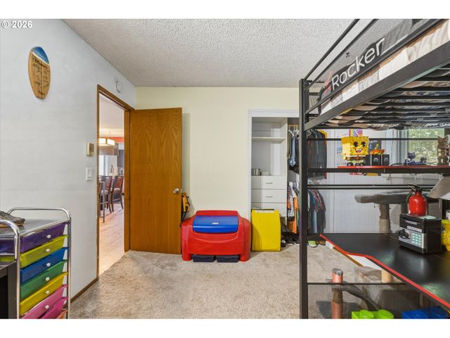 2326 CEDAR Pl, Longview, WA 98632