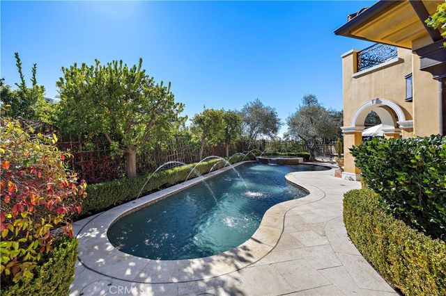 12 Thomas, Ladera Ranch, CA 92694