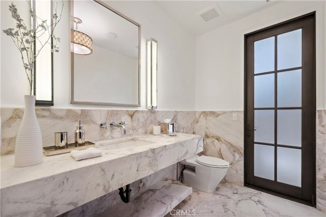 12 Thomas, Ladera Ranch, CA 92694