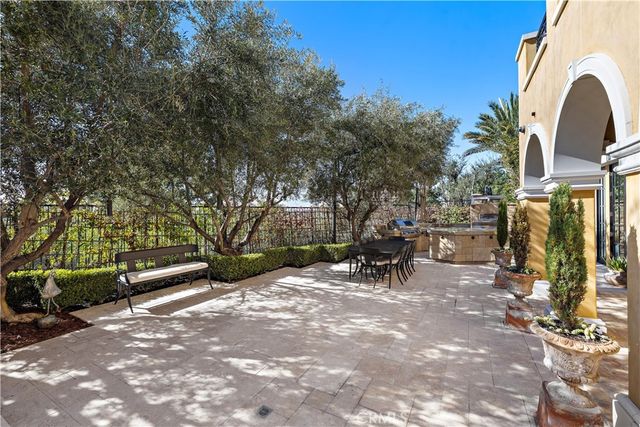 12 Thomas, Ladera Ranch, CA 92694