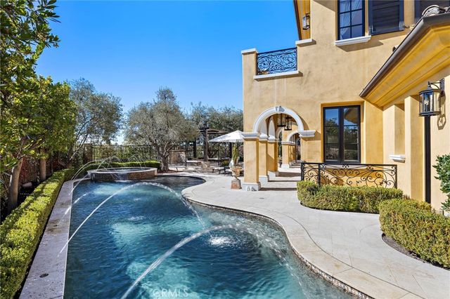 12 Thomas, Ladera Ranch, CA 92694
