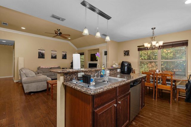 129 School Park Trail, Tatum, TX 75691