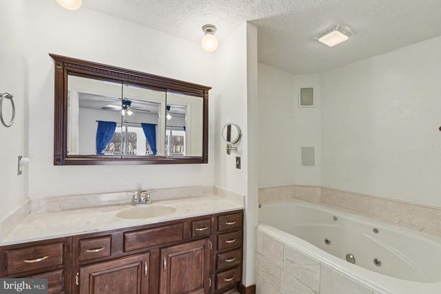 145 HONEYSUCKLE DR, Port Deposit, MD 21904