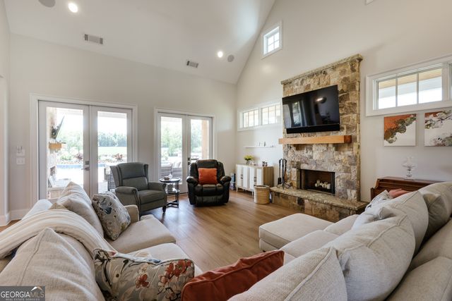 1820 Clover Lane, Bishop, GA 30621