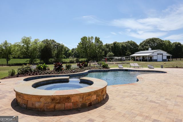 1820 Clover Lane, Bishop, GA 30621