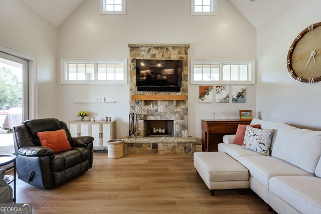 1820 Clover Lane, Bishop, GA 30621