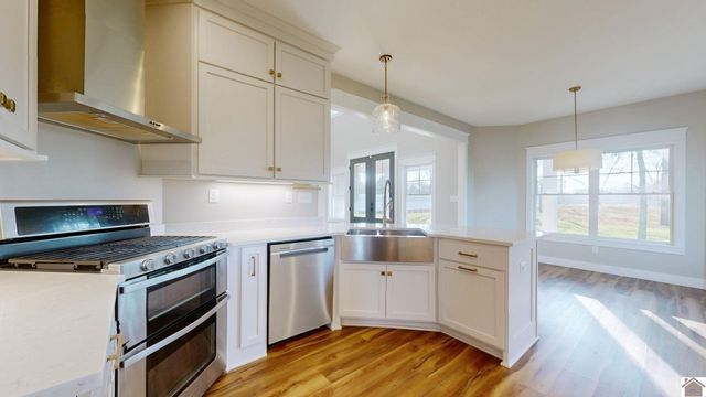 191 Saddle Creek, Paducah, KY 42001